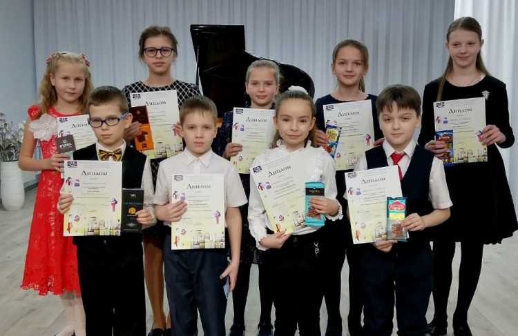 11 школьный технический конкурс юных пианистов