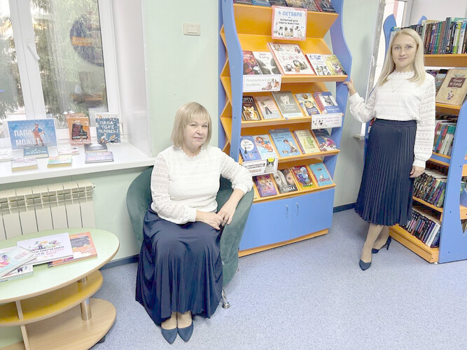 В зале Государственной библиотеки Кузбасса для детей и молодёжи прошёл конкурс чтецов в рамках семейного фестиваля «Вера. Надежда. Любовь».