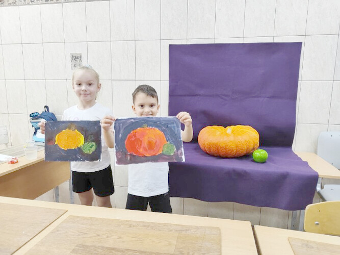 Маленькие таланты в возрасте 3-5 лет сделали свои первые шаги в мире изобразительного искусства!