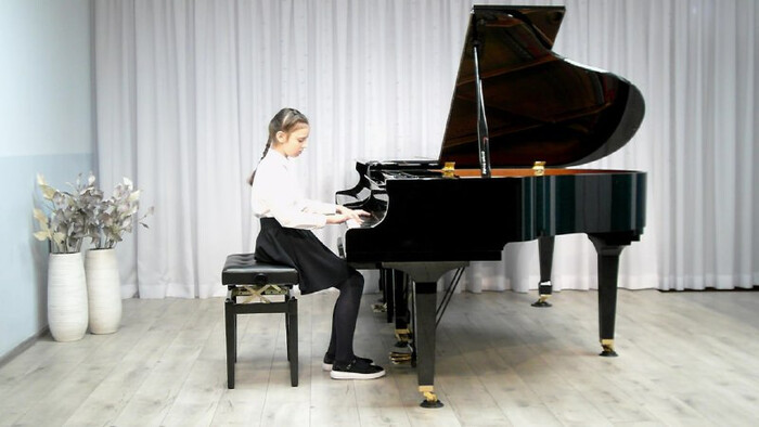 Всероссийский фестиваль-конкурс популярной классической, эстрадной и джазовой музыки «Шлягер-фестиваль».