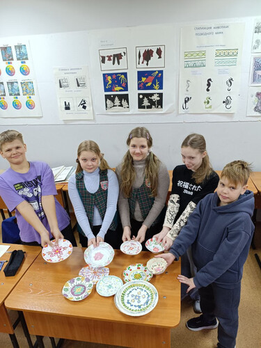 Уже март, весна у порога, настроение веселее и узоры ярче!