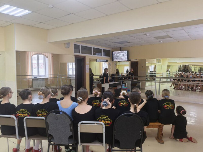 Прошла беседа об одной из самых героических страниц в истории нашей страны — победе в Сталинградской битве.