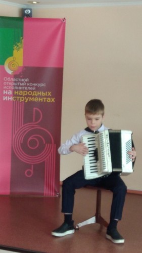VI Областной конкурс исполнителей на народных инструментах
